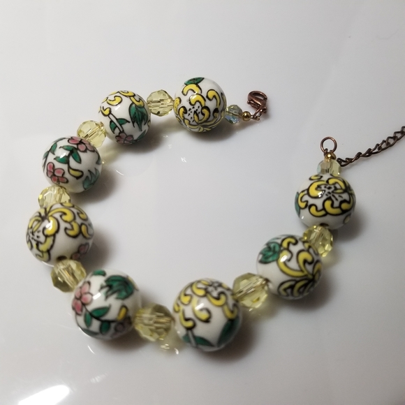 One of a Kind Brand New Bracelet - Picture 3 of 4